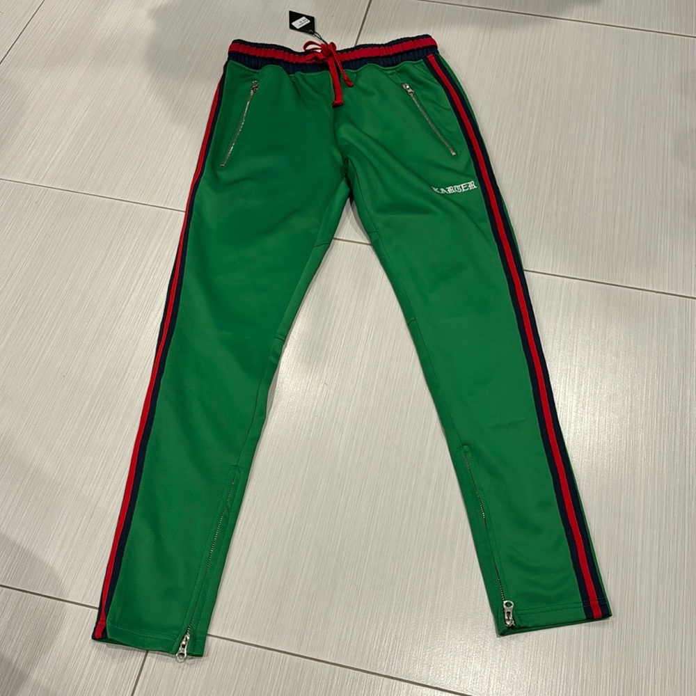 Karter Collection NWT Track Pants w/drawstring, Pockets and Red/Navy sid…